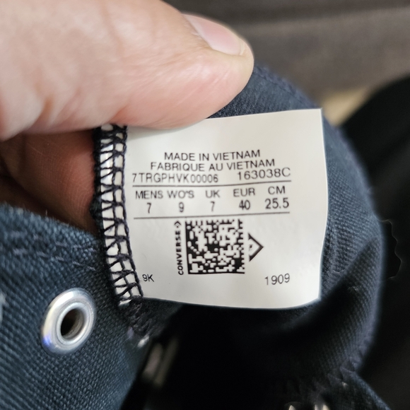 Converse Custom Chuck Taylor All Star Floral Embroidery High Top - Picture 16 of 16